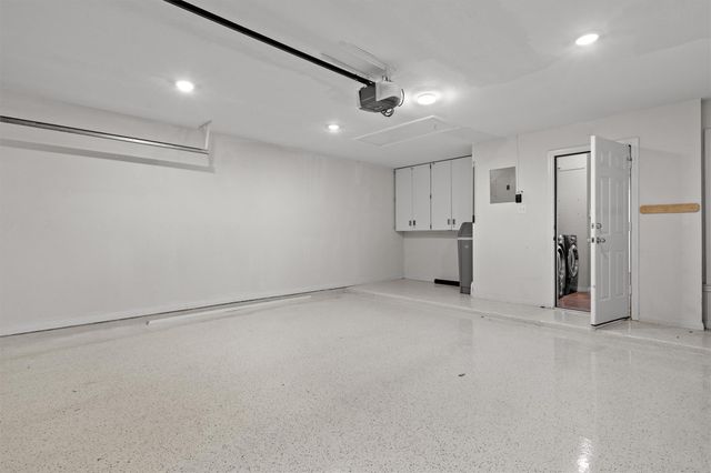 1014 Hackberry DR, Pflugerville, TX 78660