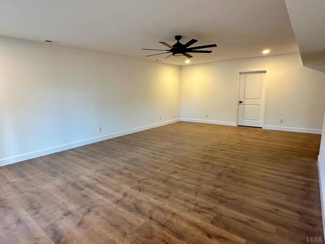 11250 Leesville Road, Evington, VA 24550