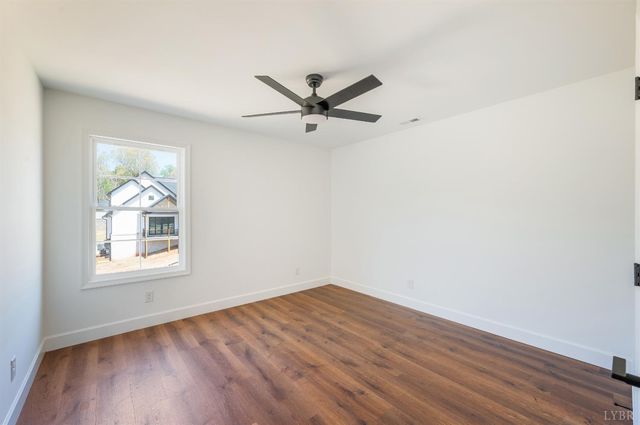 11250 Leesville Road, Evington, VA 24550