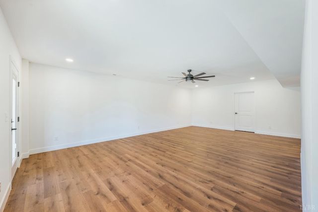 11250 Leesville Road, Evington, VA 24550