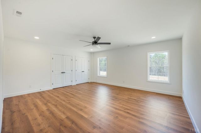 11250 Leesville Road, Evington, VA 24550