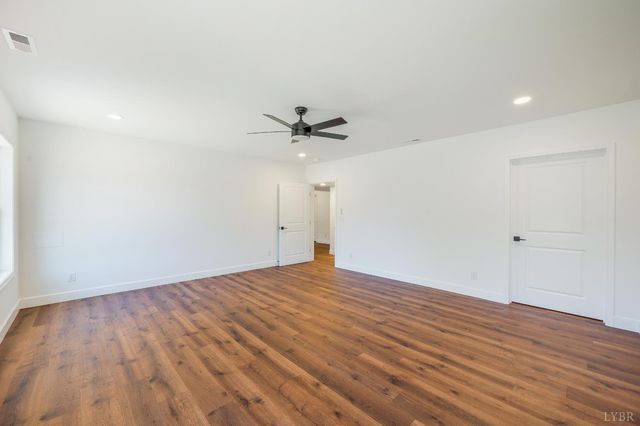 11250 Leesville Road, Evington, VA 24550