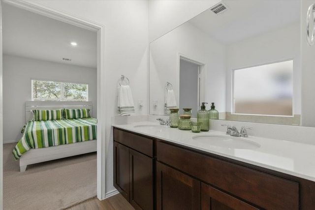 136 Maravillas BND, Bastrop, TX 78602