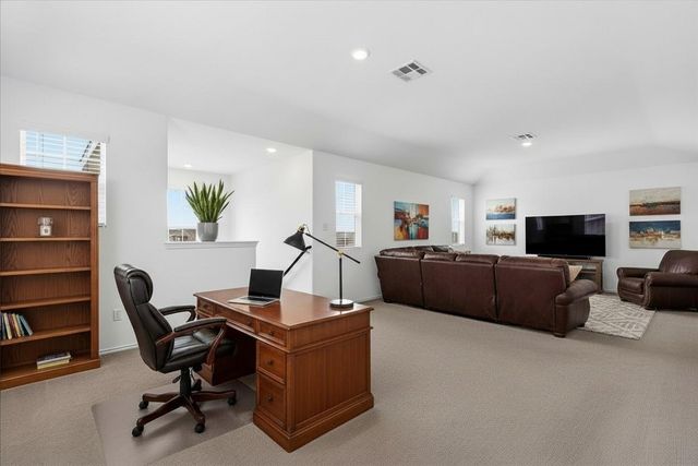 136 Maravillas BND, Bastrop, TX 78602