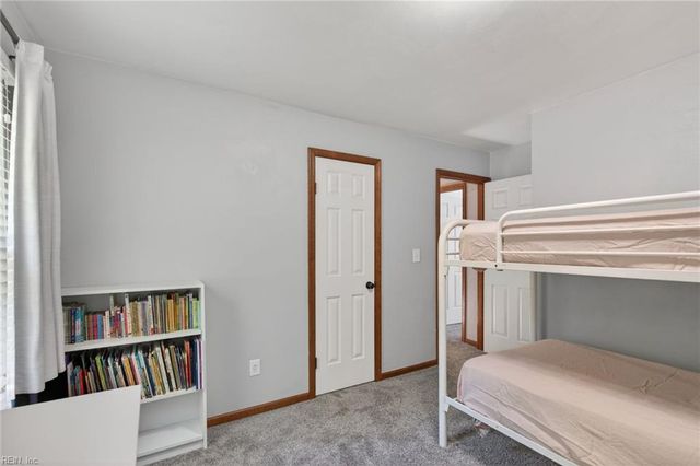 5704 Fort Belvoir CT, Virginia Beach, VA 23464