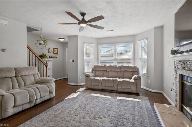 5704 Fort Belvoir CT, Virginia Beach, VA 23464