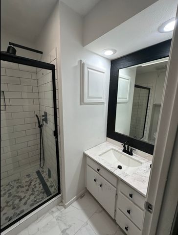 514 Gemini Court, Granbury, TX 76049