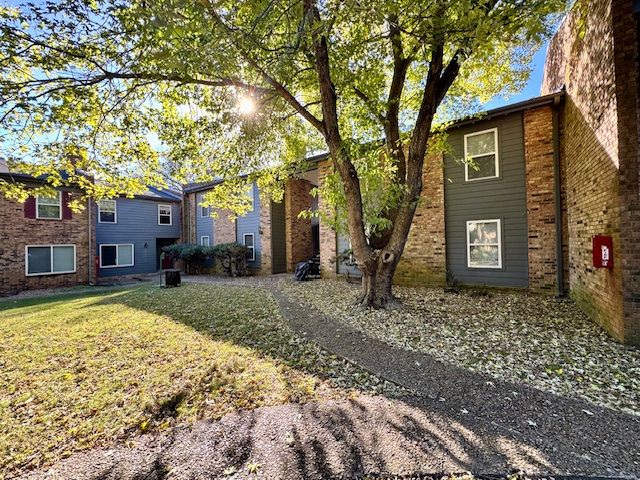 280 S Hill Avenue A106, Fayetteville, AR 72701