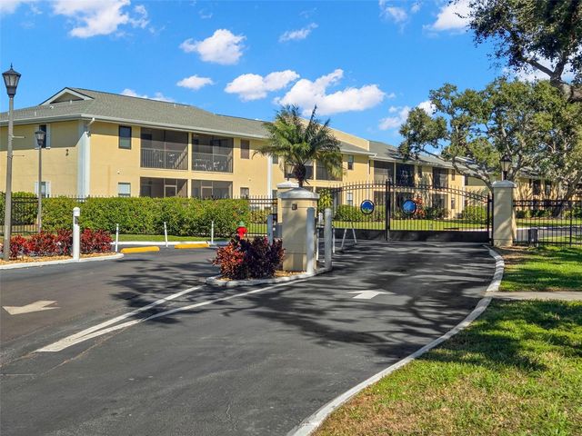 3001 58TH AVENUE S 606, St Petersburg, FL 33712