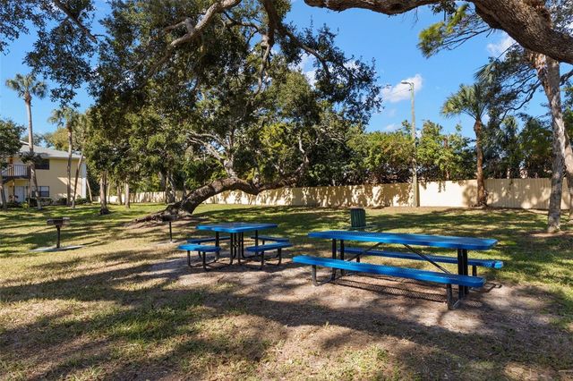 3001 58TH AVENUE S 606, St Petersburg, FL 33712