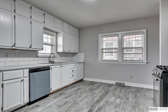 539 Park Avenue, Omaha, NE 68105