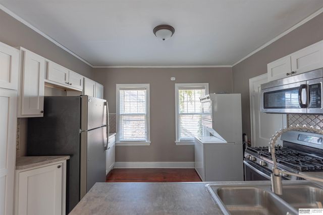 539 Park Avenue, Omaha, NE 68105