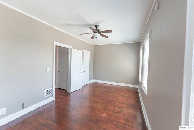 539 Park Avenue, Omaha, NE 68105