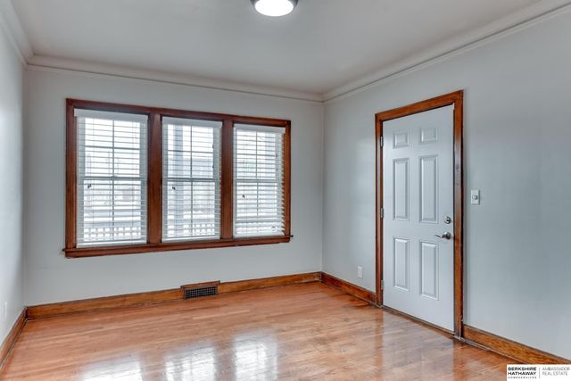 539 Park Avenue, Omaha, NE 68105