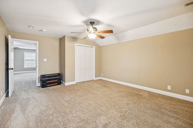 188 Whitman Aly, Clarksville, TN 37043