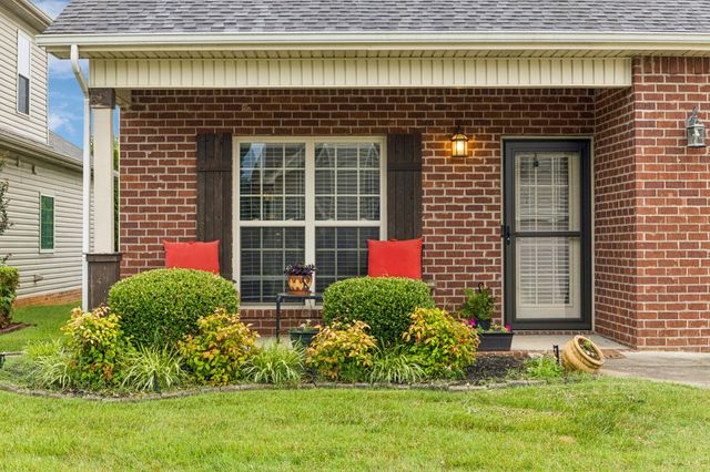 188 Whitman Aly, Clarksville, TN 37043
