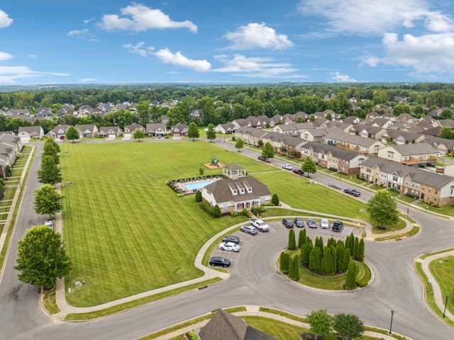 188 Whitman Aly, Clarksville, TN 37043