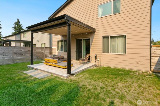 1035 51st Place SW, Everett, WA 98203