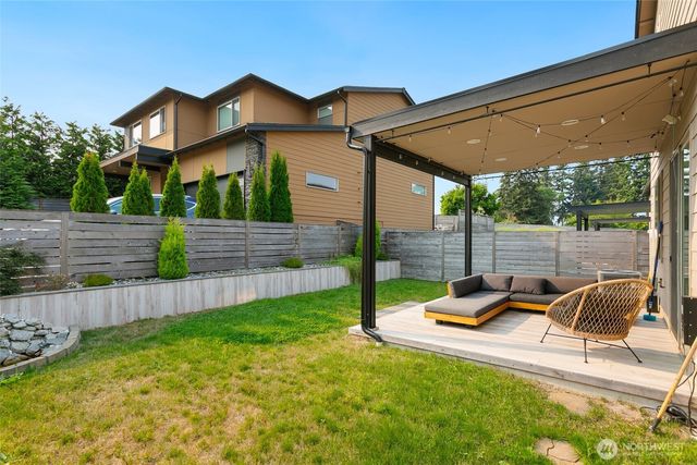 1035 51st Place SW, Everett, WA 98203
