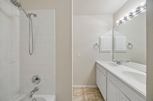 8201 Rayburn Lane, Mckinney, TX 75072