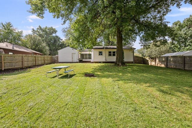 1531 29th Street, Bettendorf, IA 52722