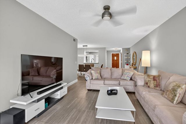 7773 La Mirada Drive, Boca Raton, FL 33433