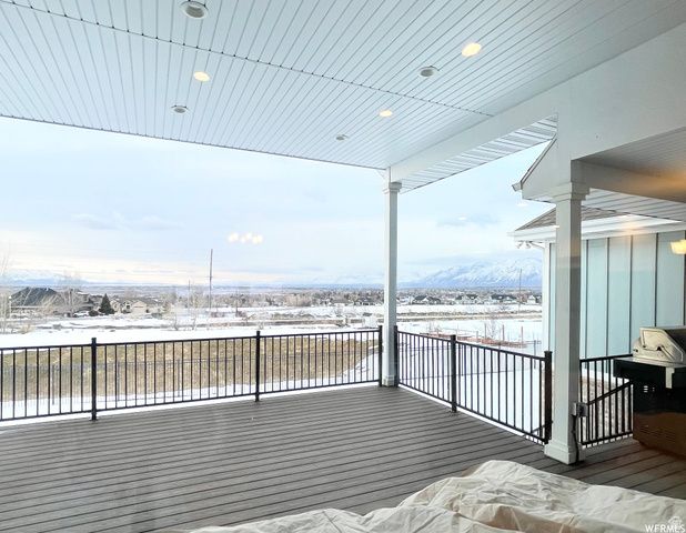 553 STRAWBERRY RD, Salem, UT 84653