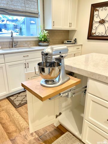 553 STRAWBERRY RD, Salem, UT 84653