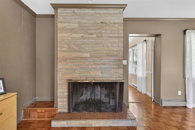 5050 Browns Lake Road, Jackson, MI 49203
