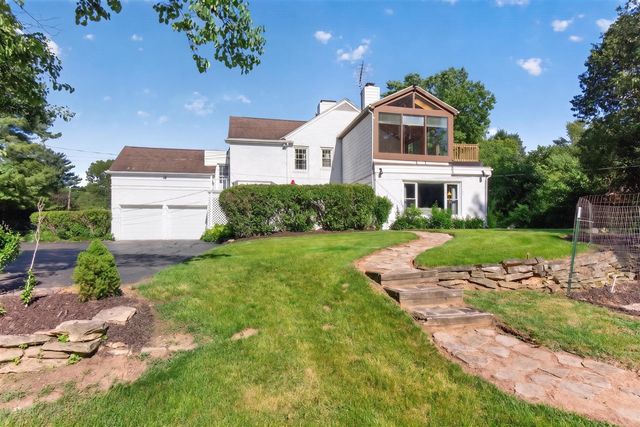 5050 Browns Lake Road, Jackson, MI 49203