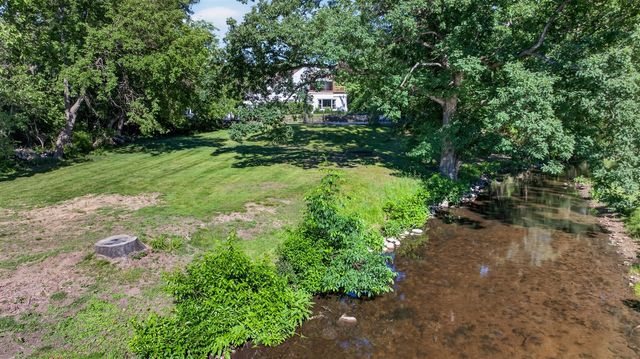 5050 Browns Lake Road, Jackson, MI 49203