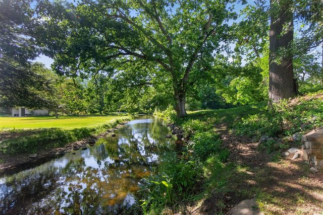 5050 Browns Lake Road, Jackson, MI 49203