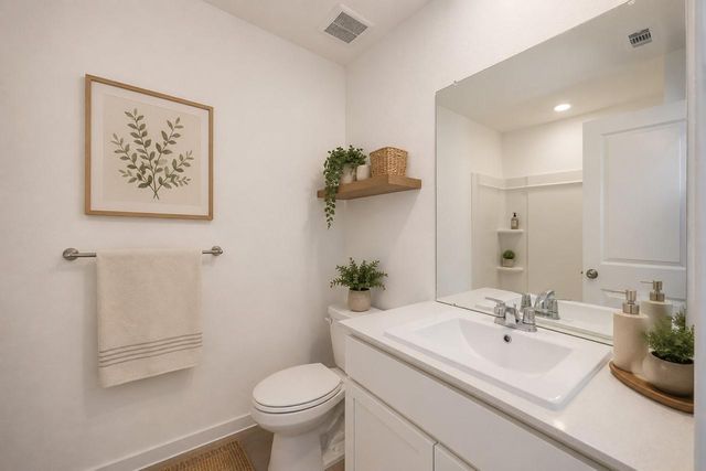 385 Lucia Way, Cleveland, TX 77327