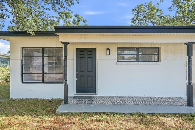 3005 W SAINT CONRAD STREET, Tampa, FL 33607