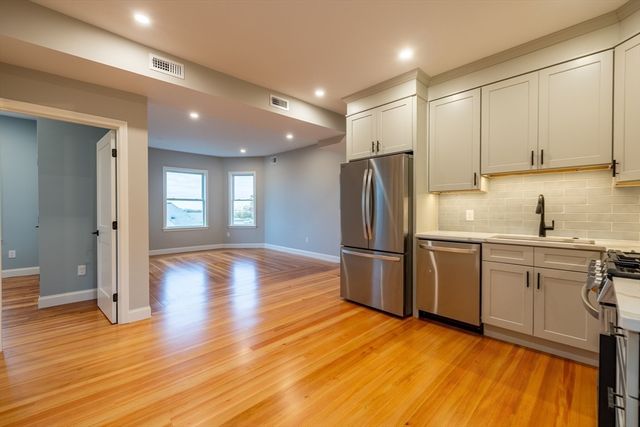 19 Sawyer 1, Boston, MA 02125