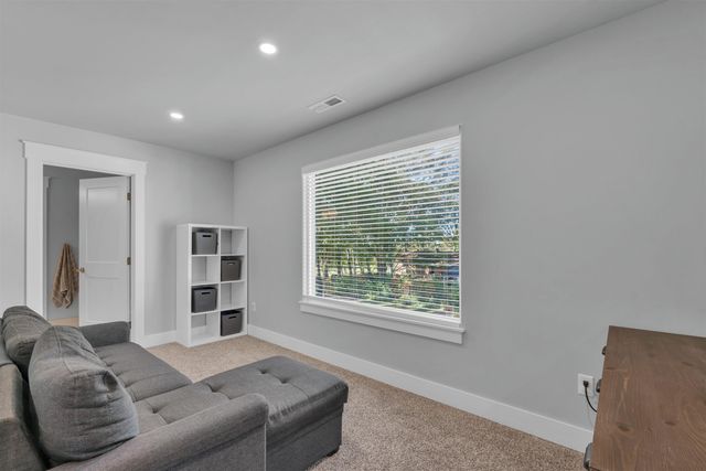 3006 Old Furnace Road, Boiling Springs, SC 29316