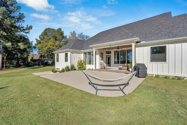 3006 Old Furnace Road, Boiling Springs, SC 29316