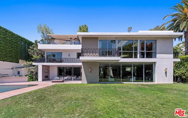1111 Sierra Alta Way, Beverly Hills, CA 90210