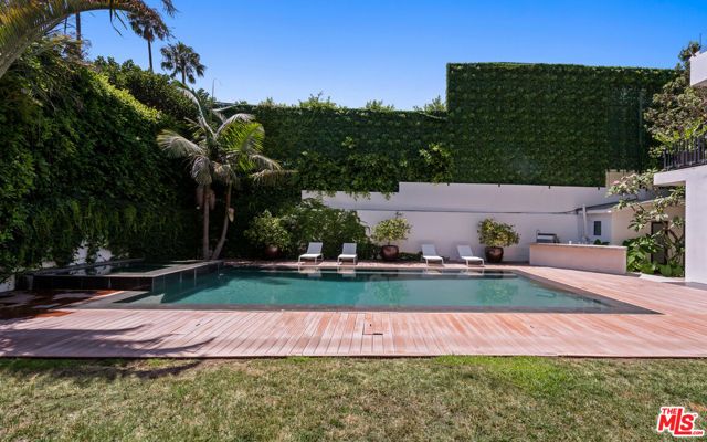 1111 Sierra Alta Way, Beverly Hills, CA 90210