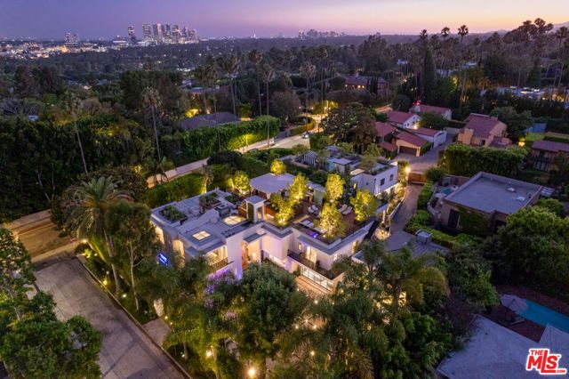 1111 Sierra Alta Way, Beverly Hills, CA 90210