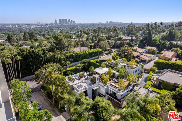 1111 Sierra Alta Way, Beverly Hills, CA 90210