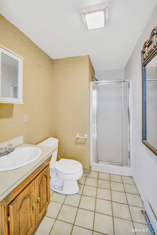 380 Farmington Avenue, Waterbury, CT 06710