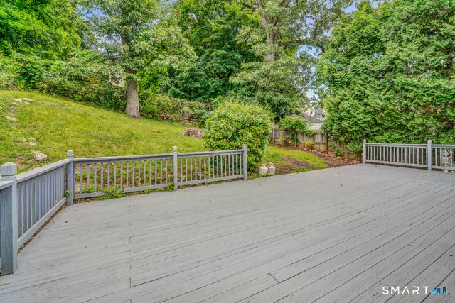 380 Farmington Avenue, Waterbury, CT 06710