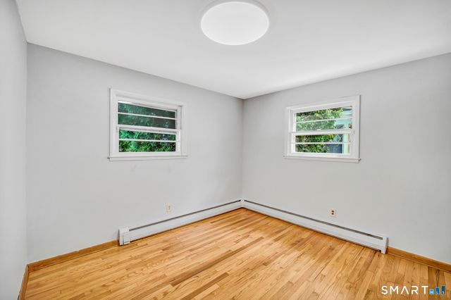 380 Farmington Avenue, Waterbury, CT 06710