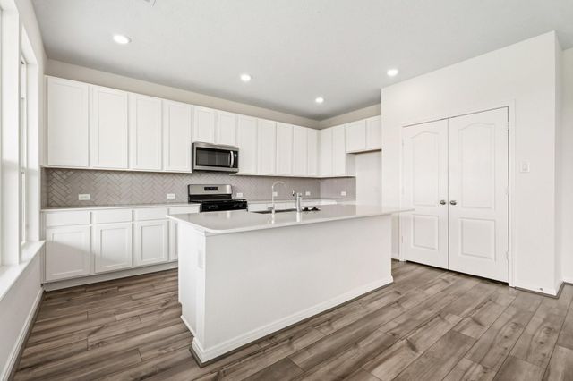 1103 Black Rail Street, La Marque, TX 77568