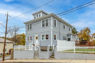 26 Foss St 1, Medford, MA 02155
