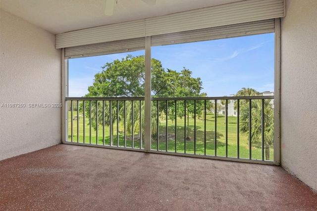 7664 NW 18th St 306, Margate, FL 33063