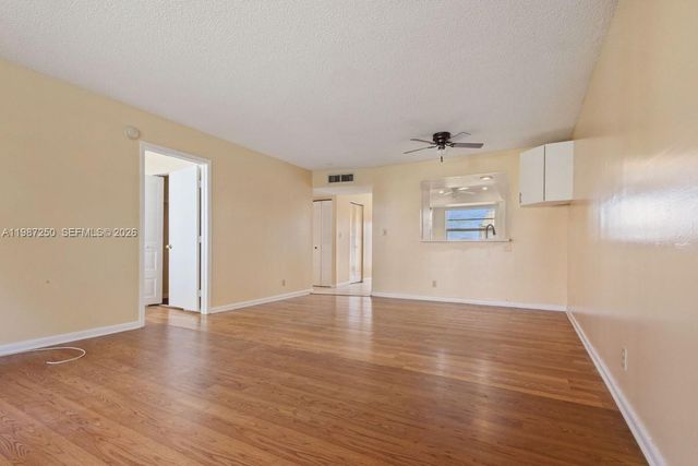 7664 NW 18th St 306, Margate, FL 33063