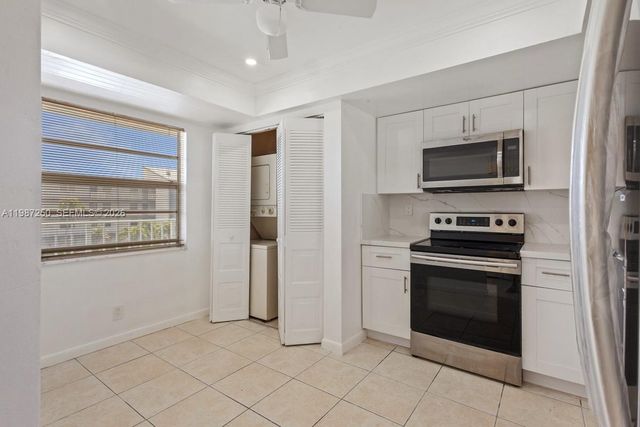 7664 NW 18th St 306, Margate, FL 33063