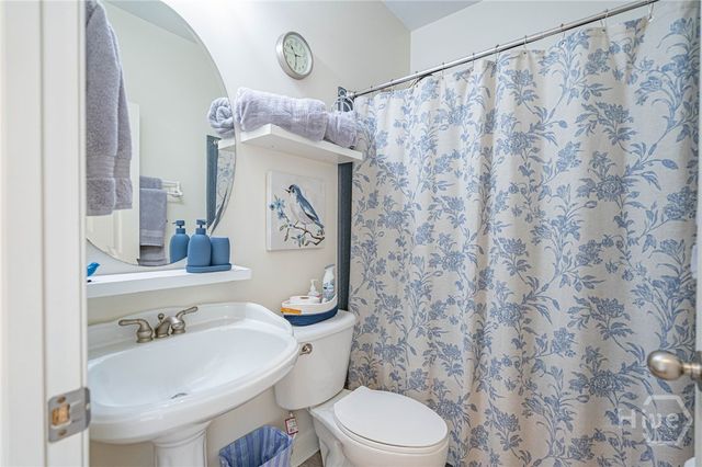 104 Pleasant Hill Road, Rincon, GA 31326